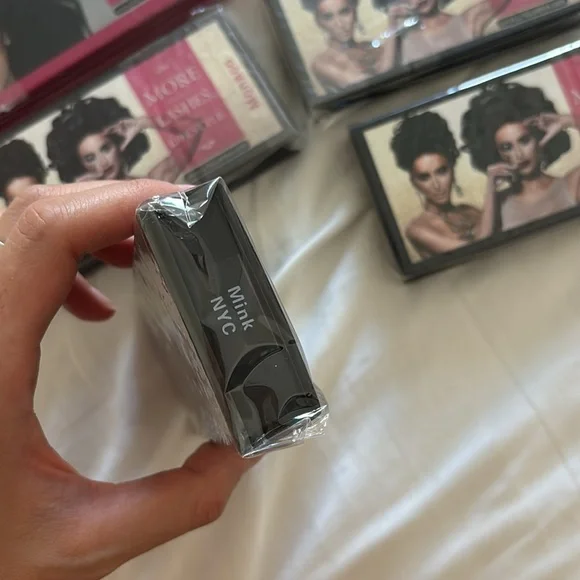 6 x Lilly Lashes Glam Collection - Black